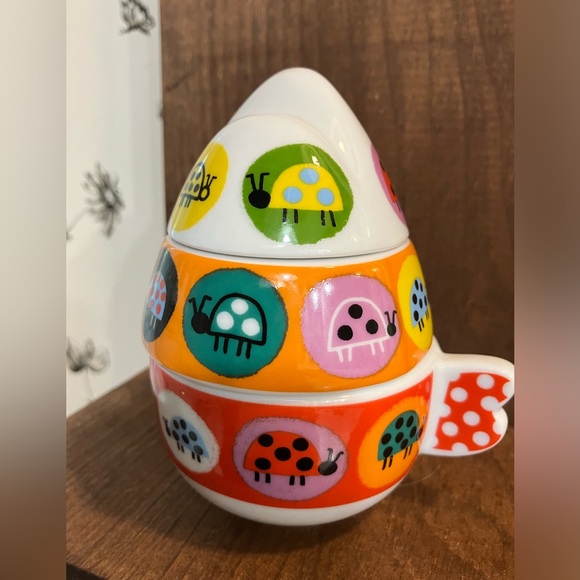 Cute little porcelain insect mug and salt n pepper shakers - Picture 4 of 7